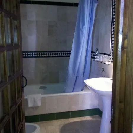 Balneario De Sierra Alhamilla 2*